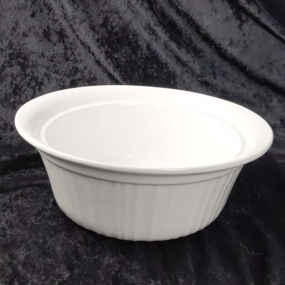 Corningware Other - Corning french white stoneware baking dish